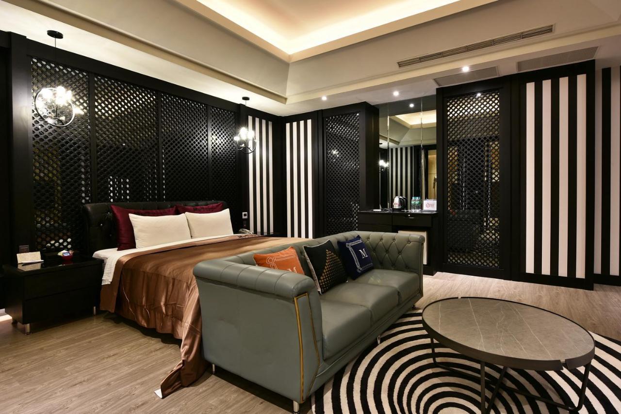 Venice Motel Тайчжун Экстерьер фото